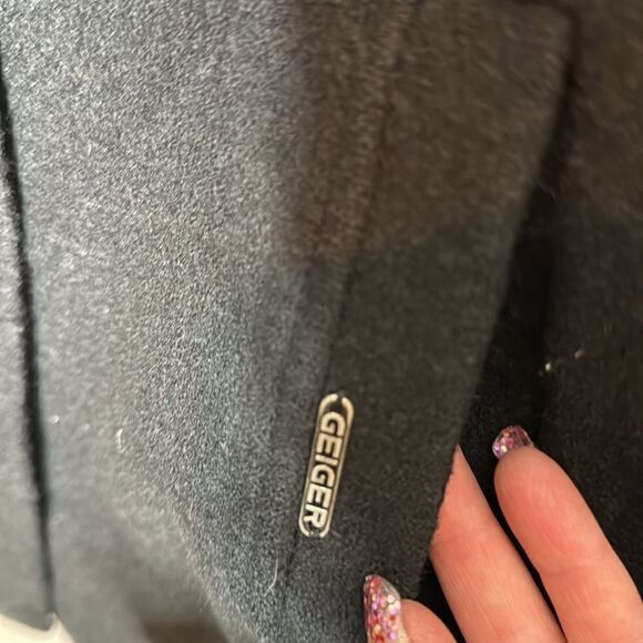 Geiger 100% New Wool Pea Coat. Size 8. - Picture 4 of 9